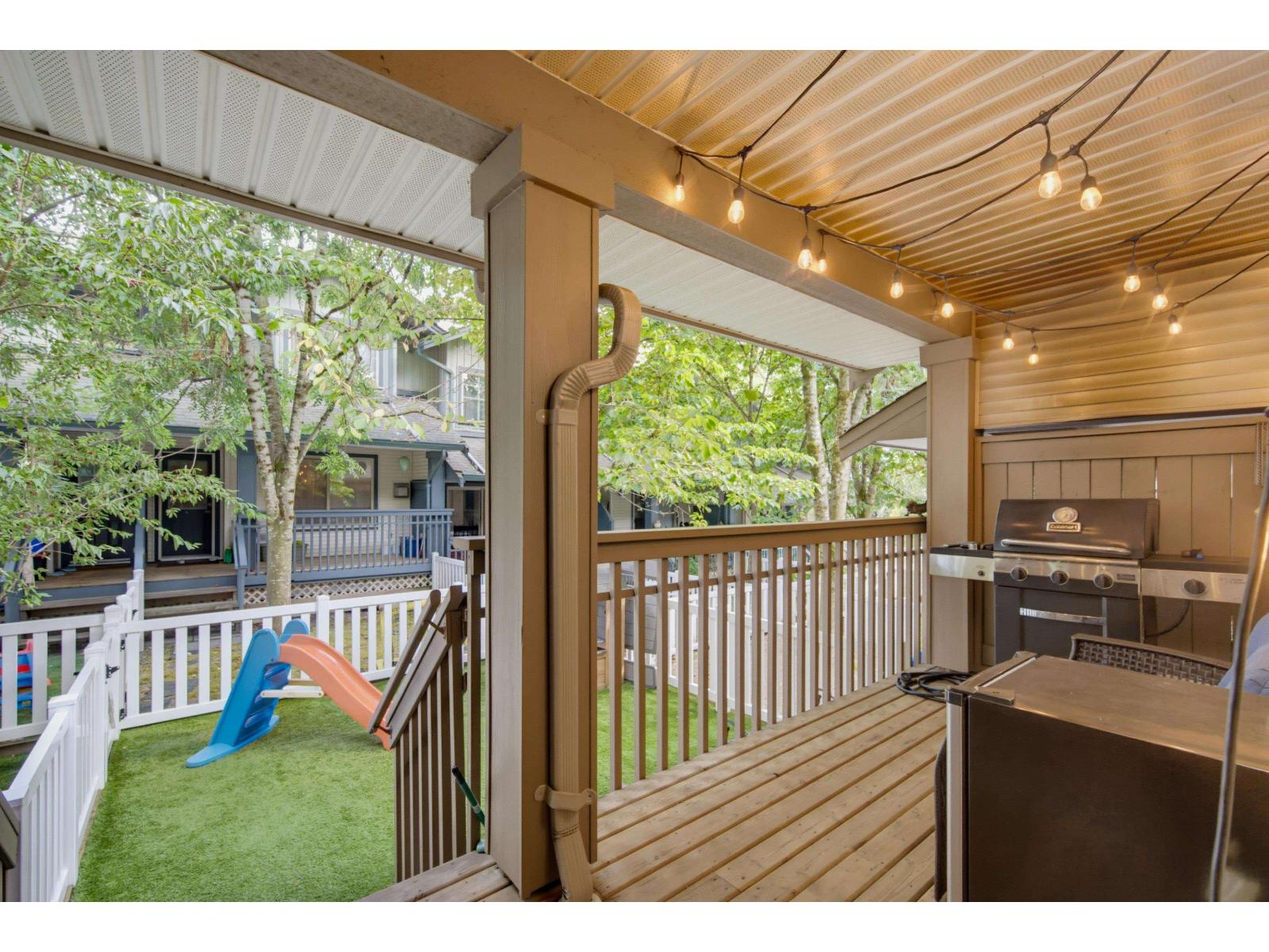 89 19250 65 Avenue Property Photo 29