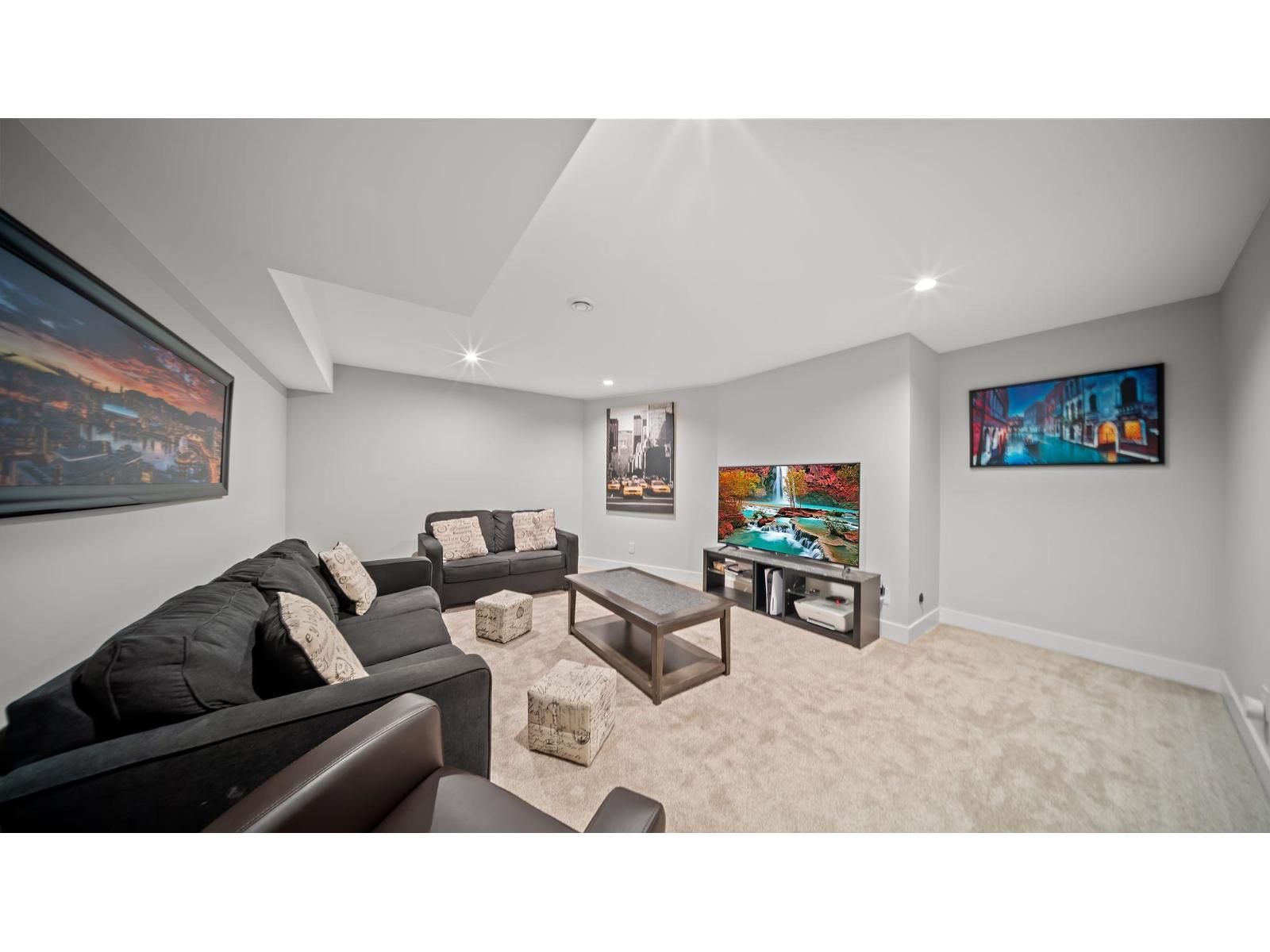 14551 61 Avenue Property Photo 21
