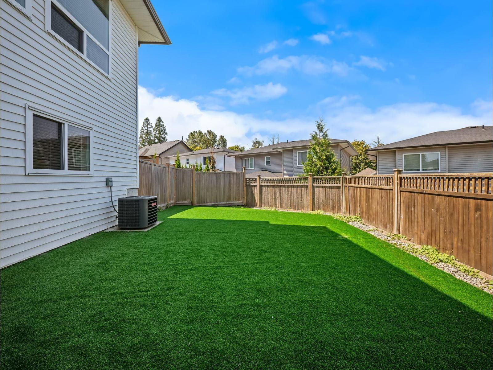 14551 61 Avenue Property Photo 27