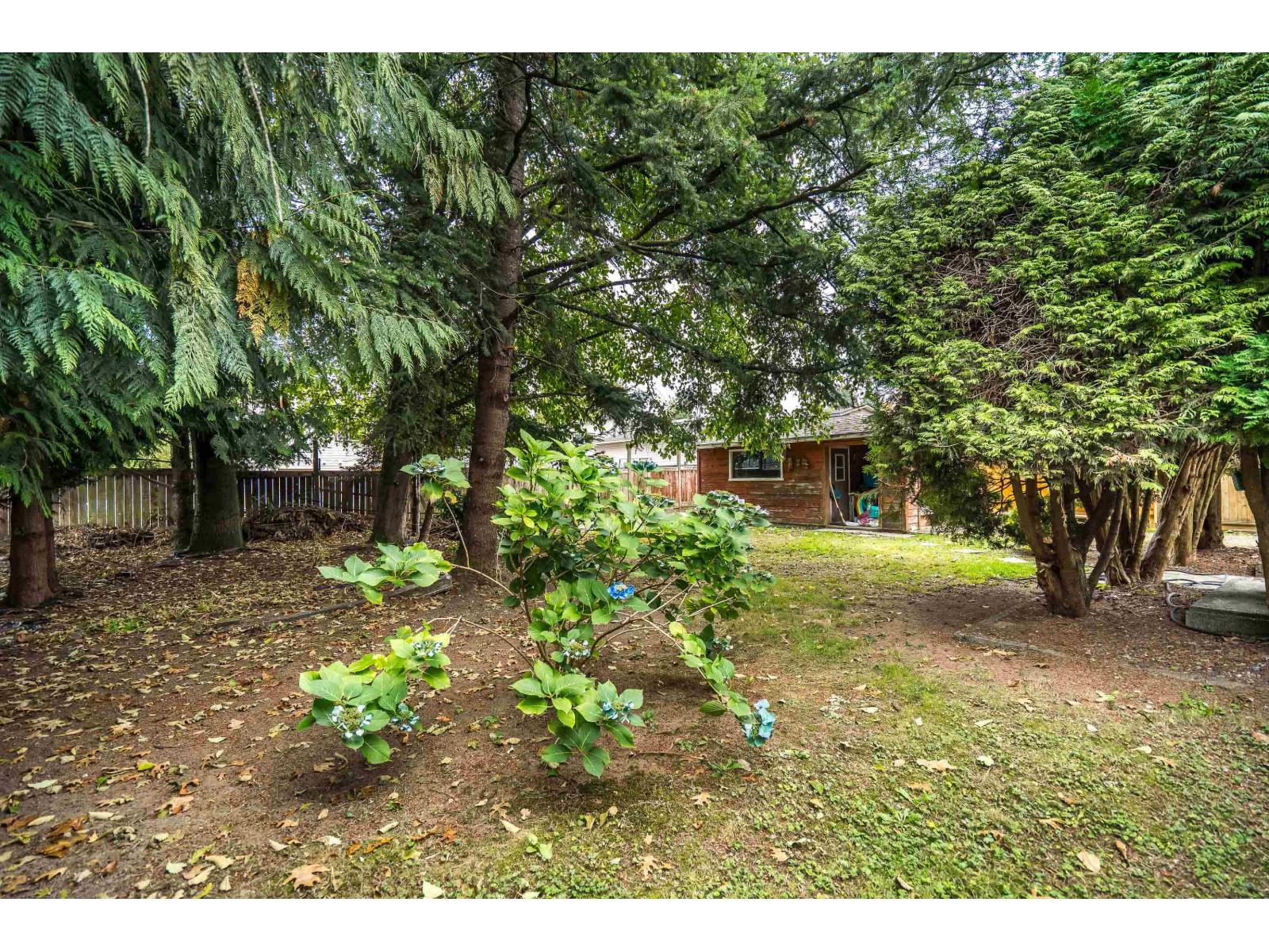 26978 28b Avenue Property Photo 28