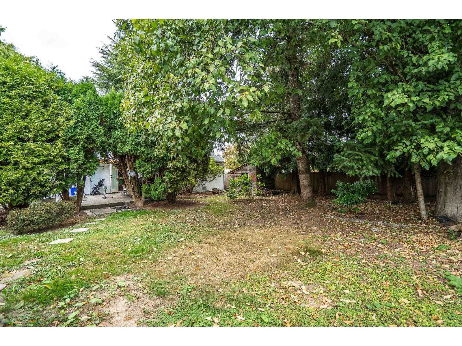 26978 28b Avenue Property Photo 29