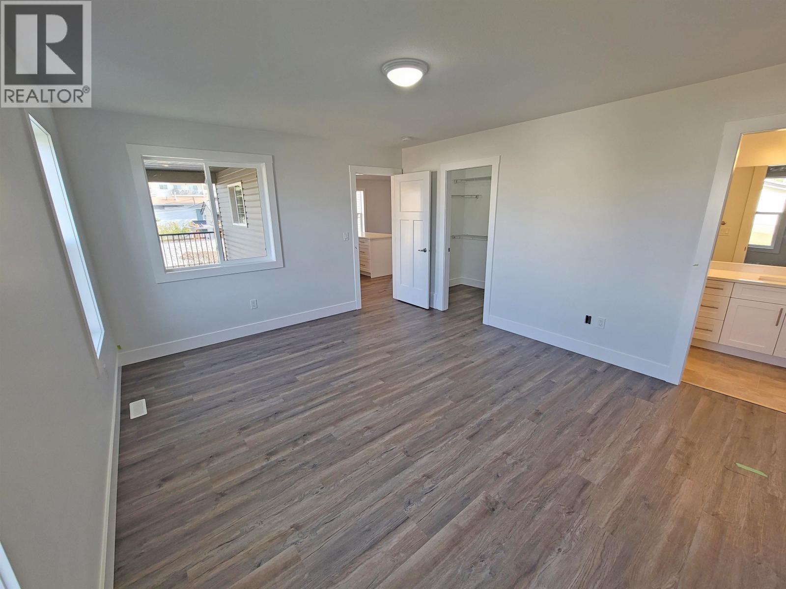 8420 88 Avenue Property Photo 17