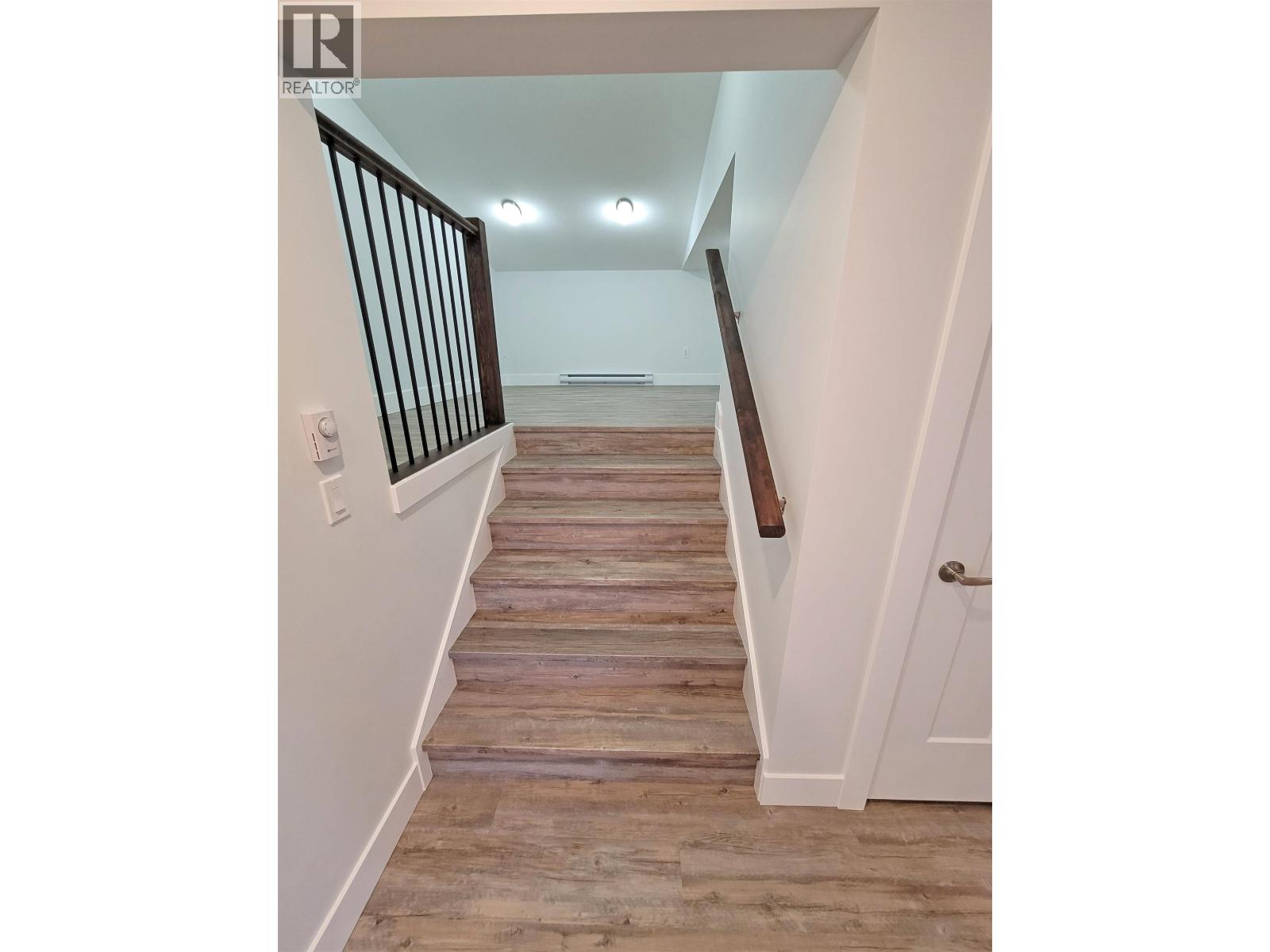 8420 88 Avenue Property Photo 23