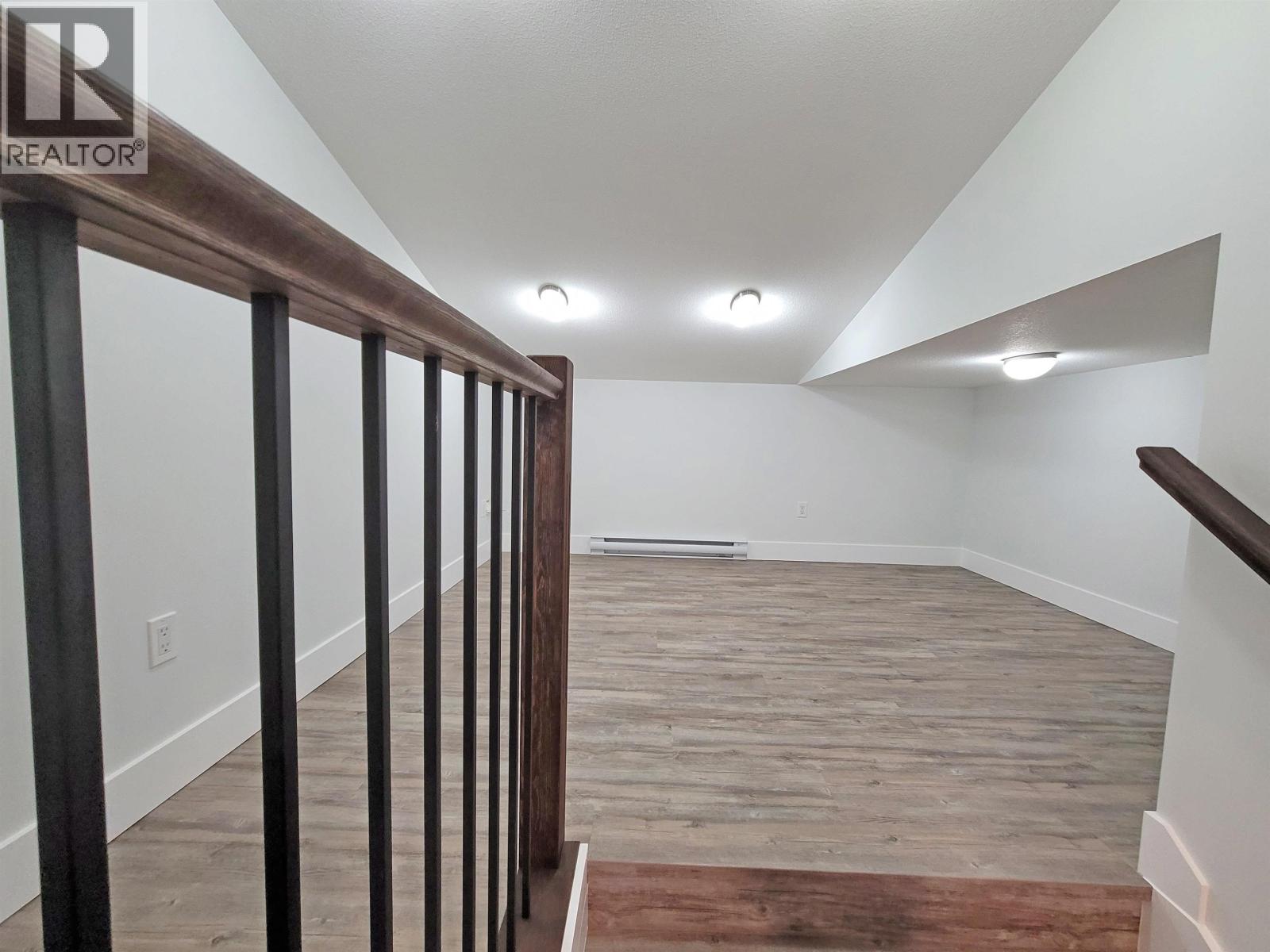 8420 88 Avenue Property Photo 24