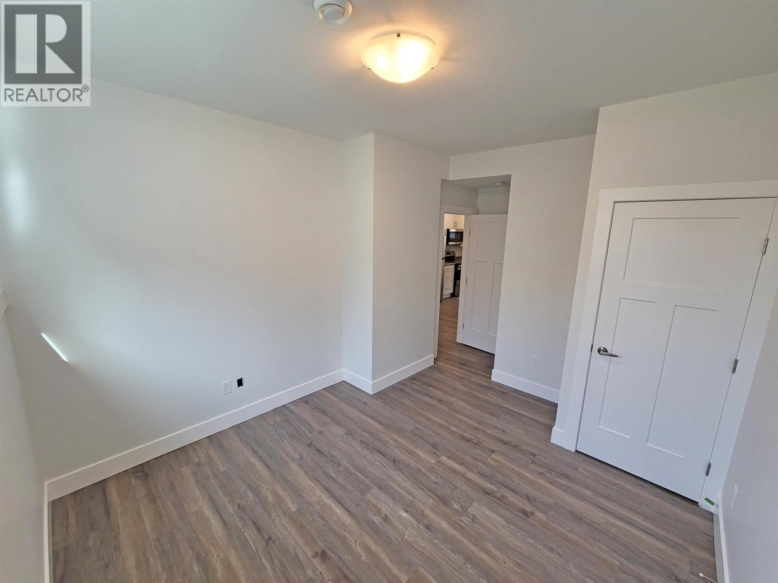 8420 88 Avenue Property Photo 34
