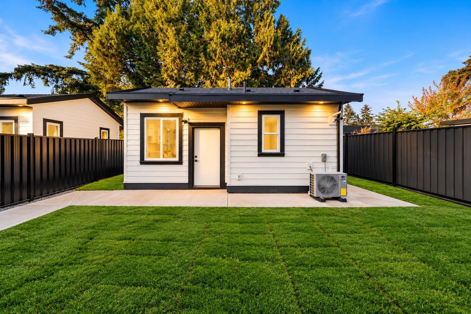 11361 88 Avenue Property Photo 3