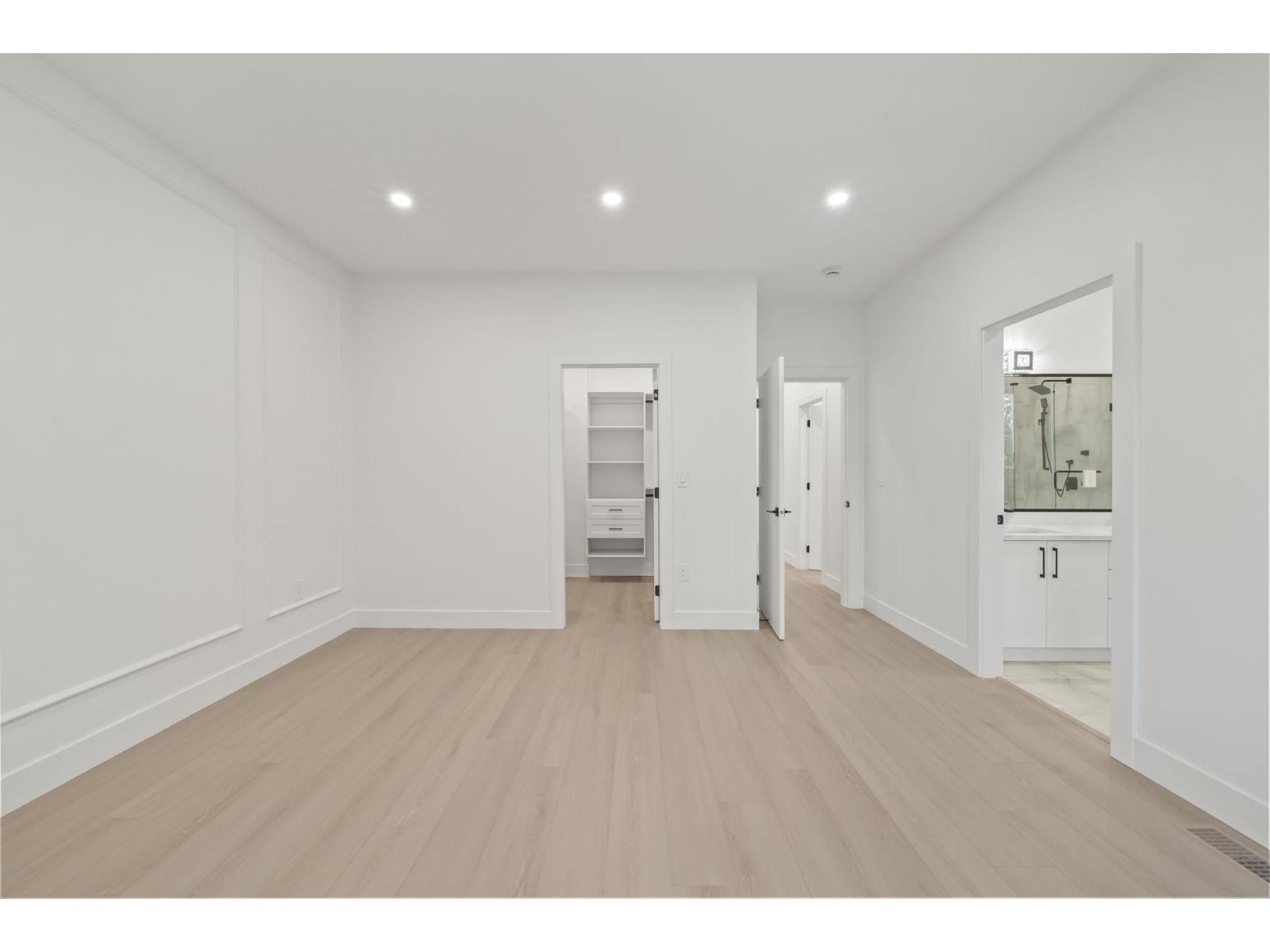 11361 88 Avenue Property Photo 20