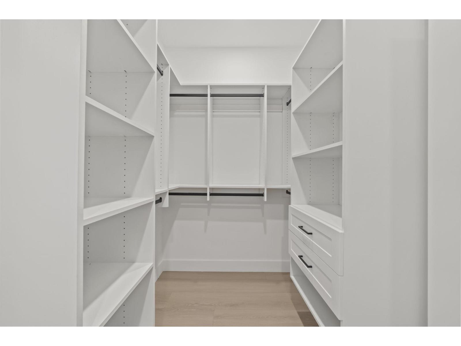 11361 88 Avenue Property Photo 21