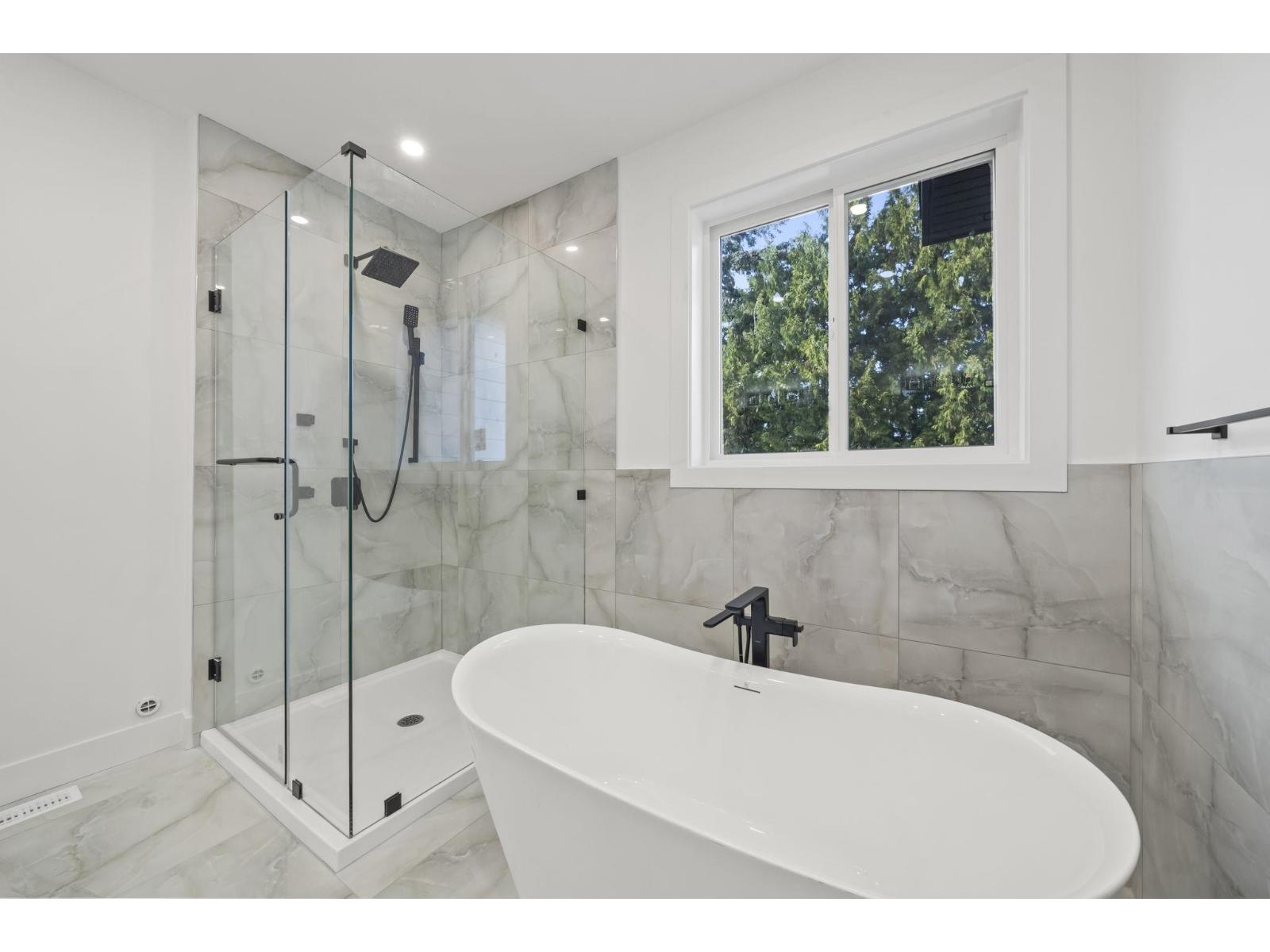 11361 88 Avenue Property Photo 23