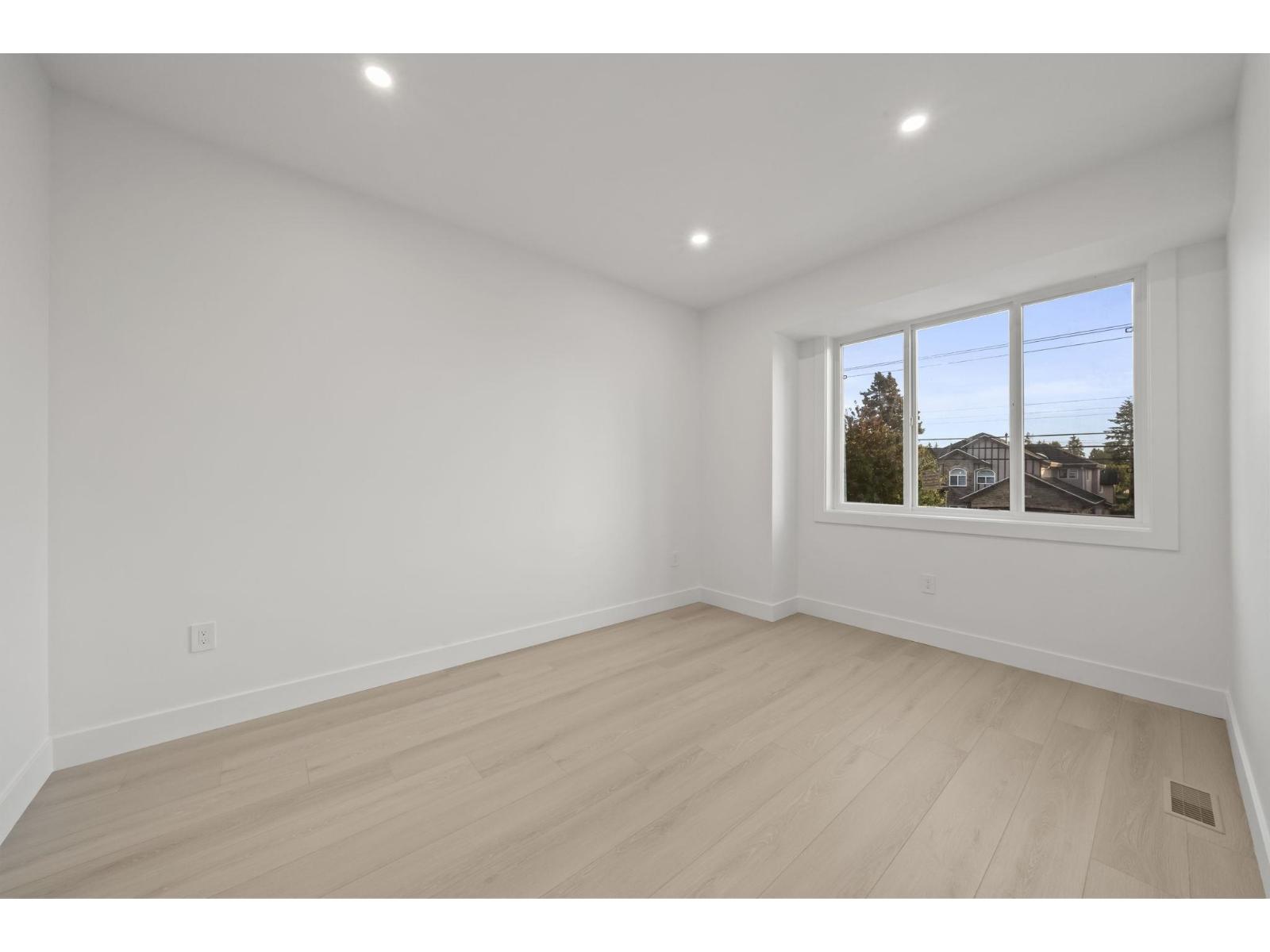 11361 88 Avenue Property Photo 26