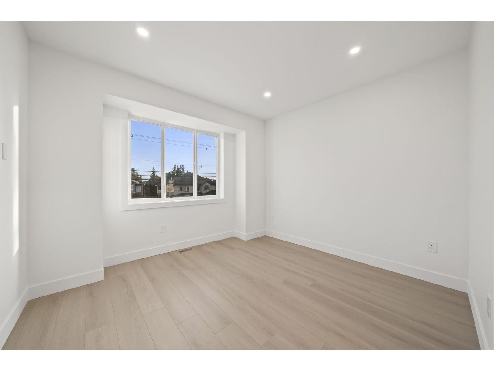 11361 88 Avenue Property Photo 28