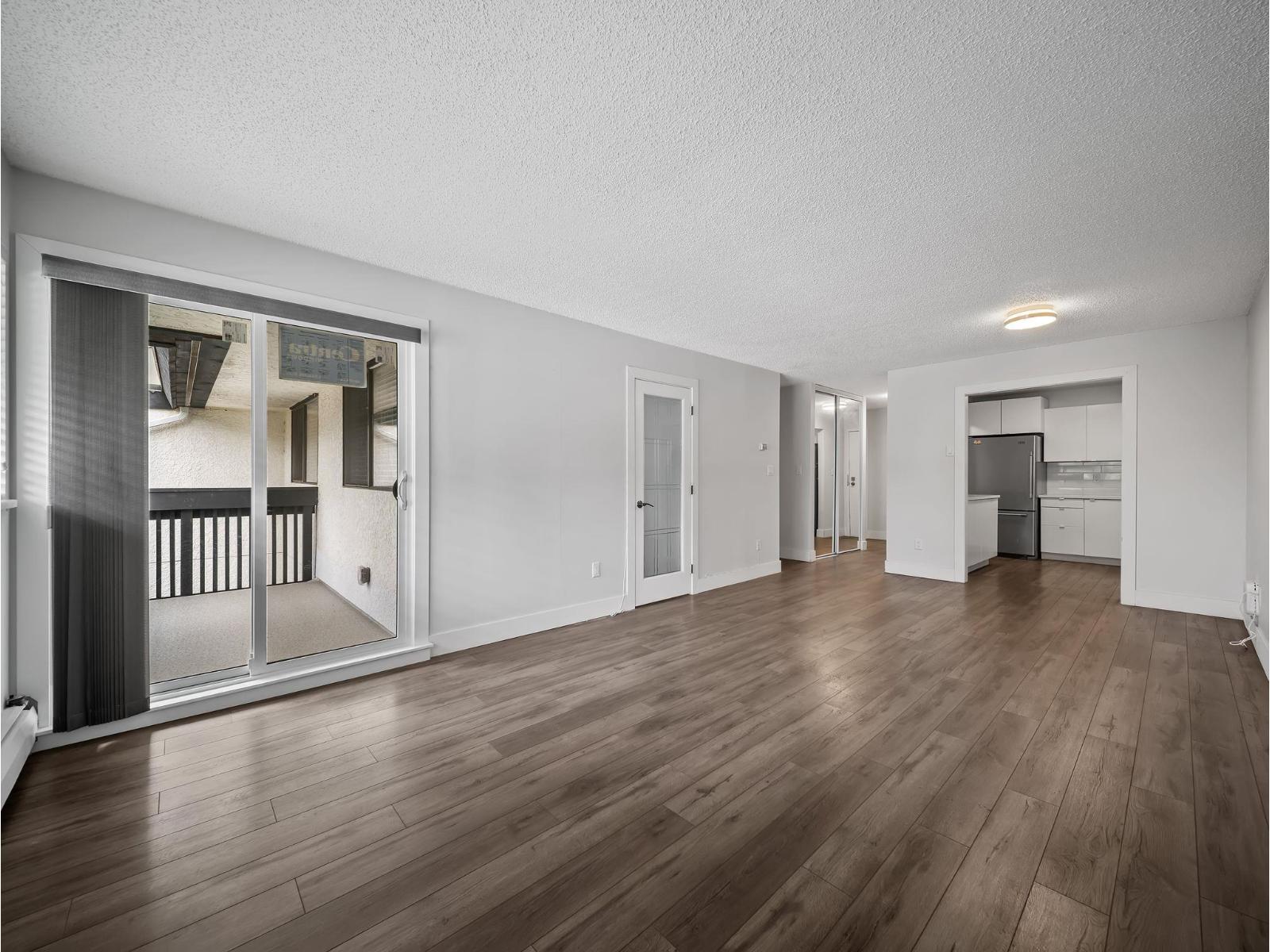 318 1561 Vidal Street Property Photo 5