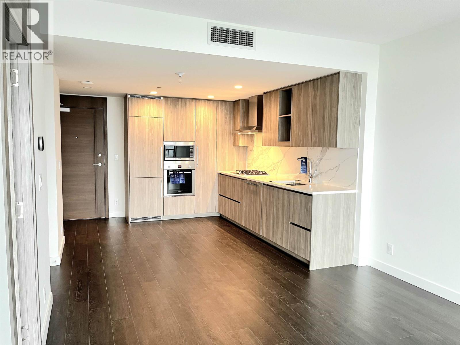 4308 4880 Lougheed Highway Property Photo 7