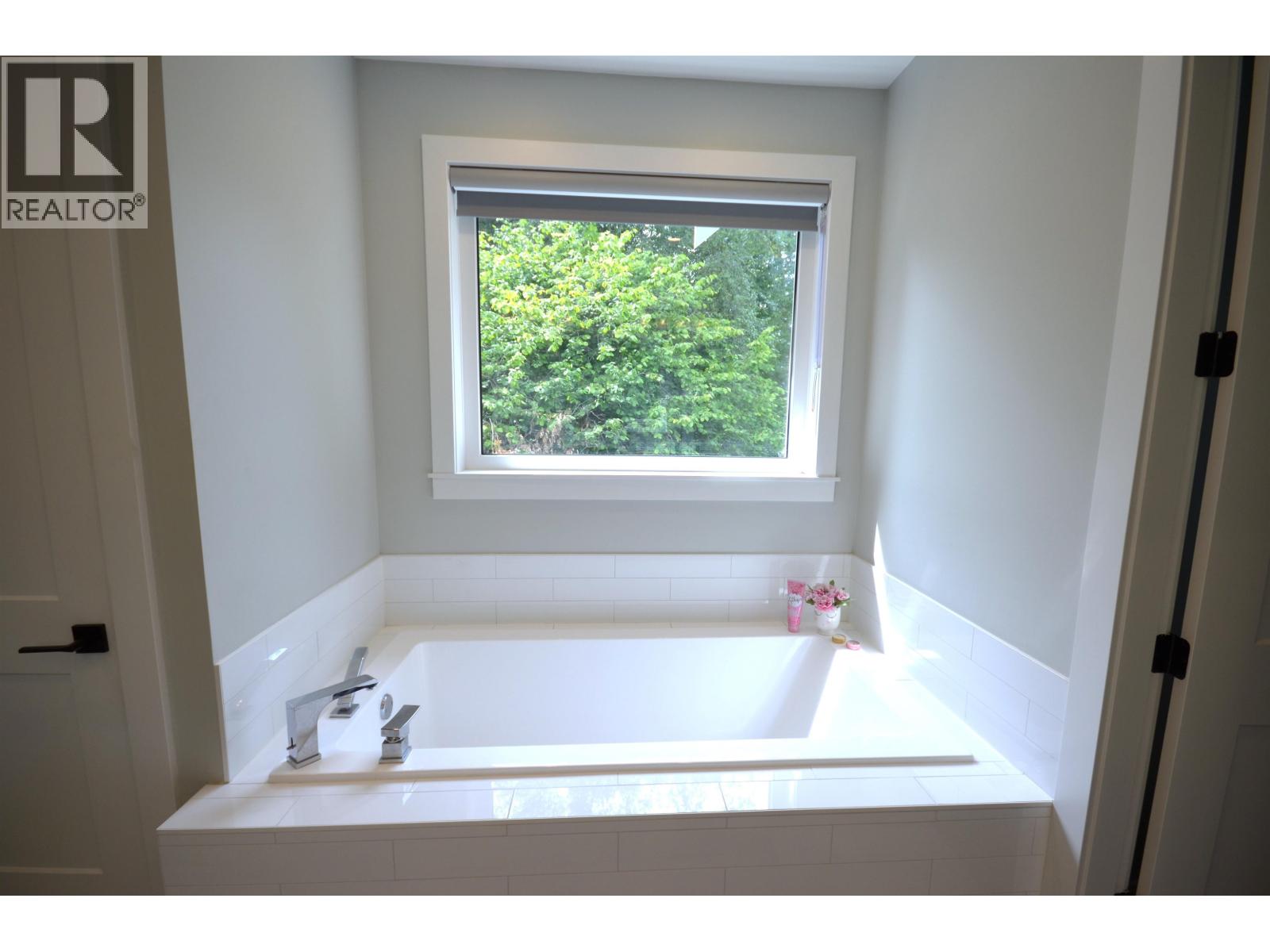 12409 193b Street Property Photo 14