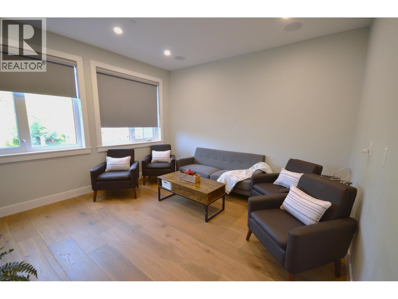 12409 193b Street Property Photo 18