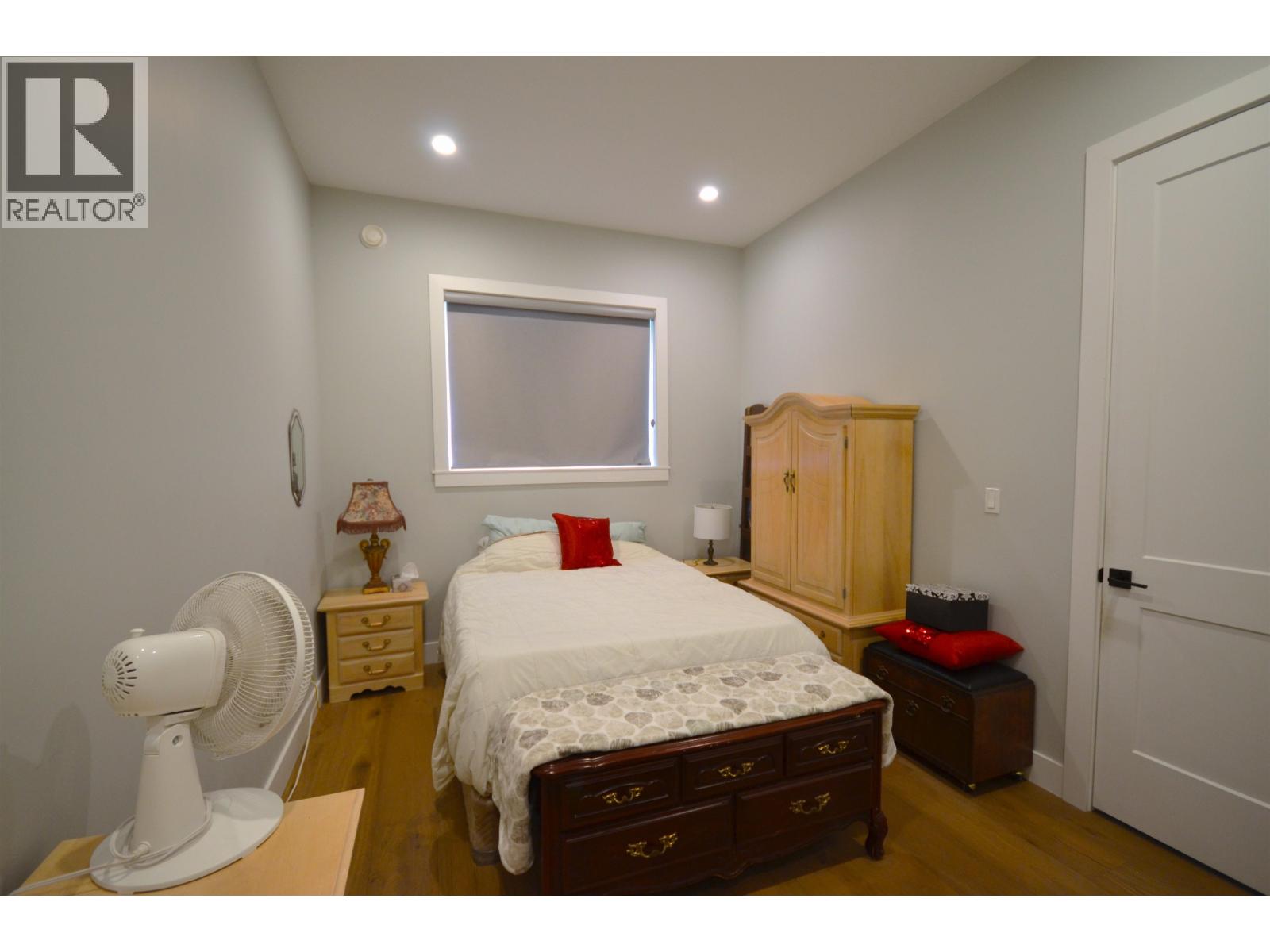 12409 193b Street Property Photo 21