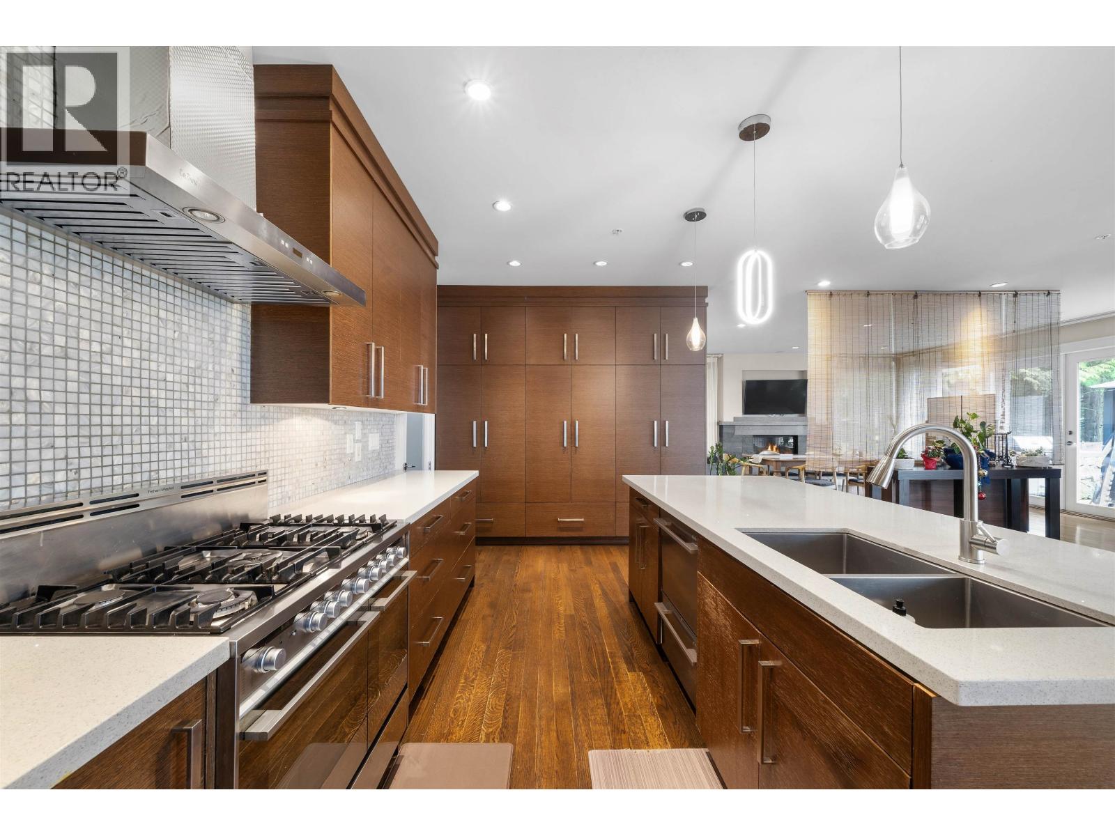 1162 Millstream Road Property Photo 4