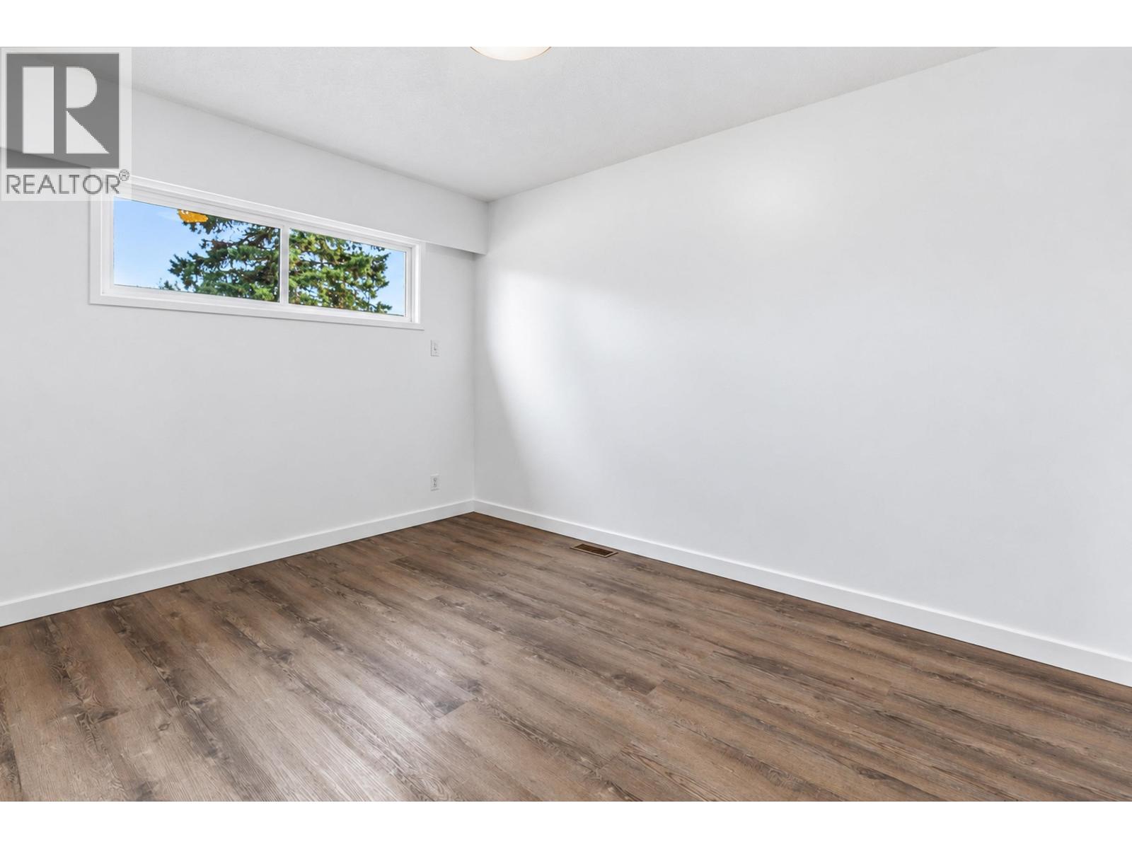 1662-1668 Johnson Street Property Photo 10