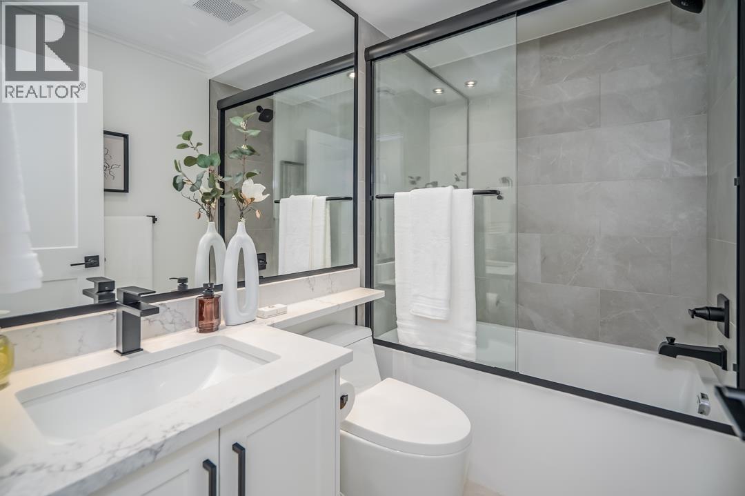 3 22811 Mclean Avenue Property Photo 19