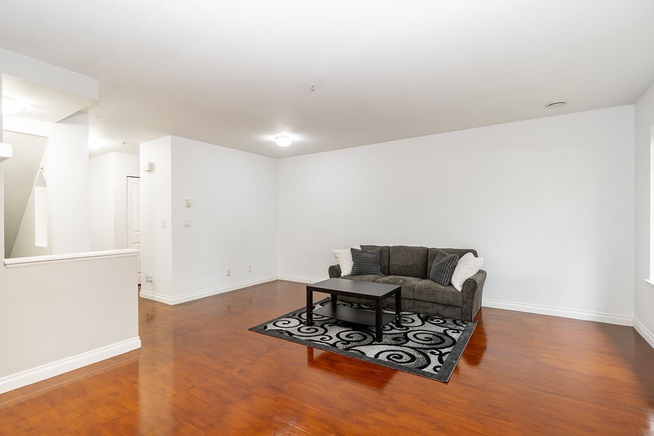 25 20875 88 Avenue Property Photo 5