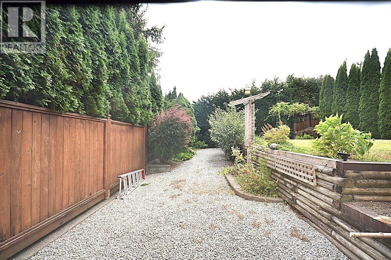 1410 Lansdowne Drive Property Photo 11