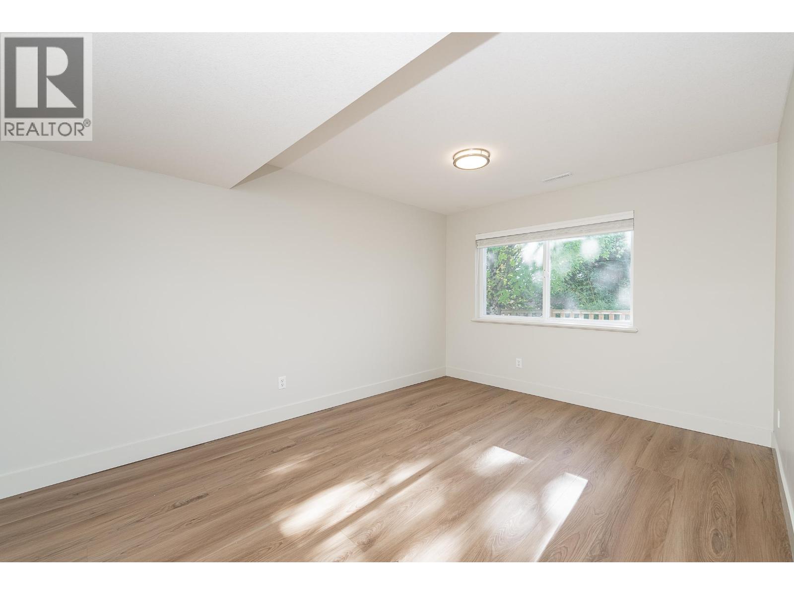 109 Cranberry Court Property Photo 28