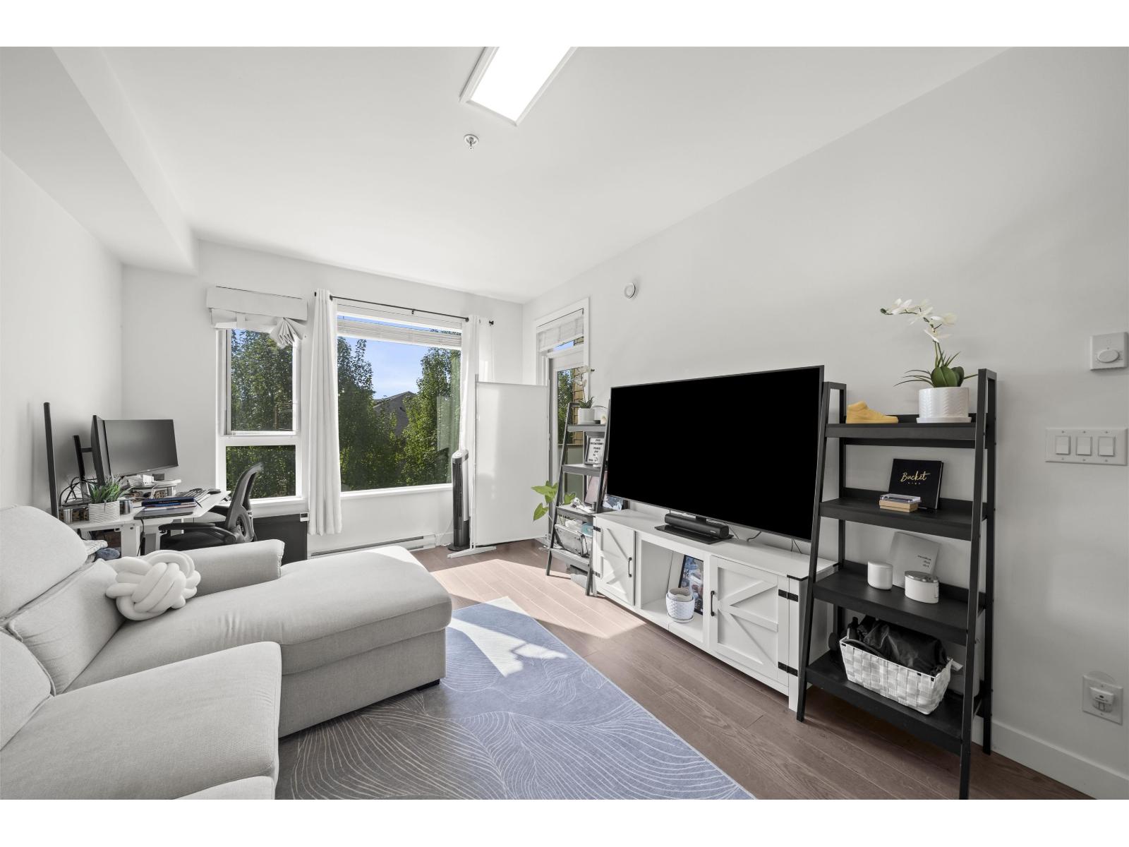 213 8360 Delsom Way Property Photo 3