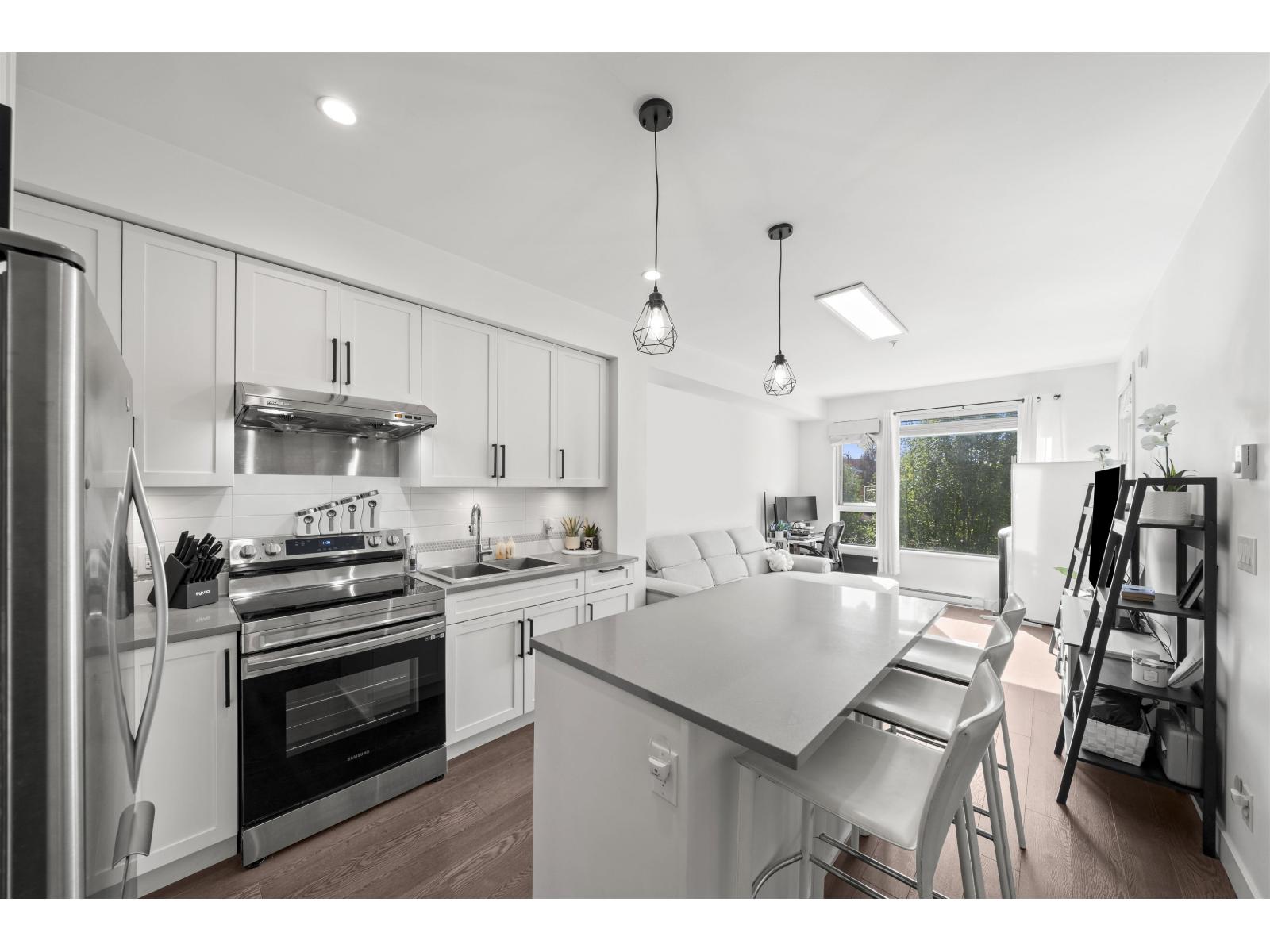 213 8360 Delsom Way Property Photo 5