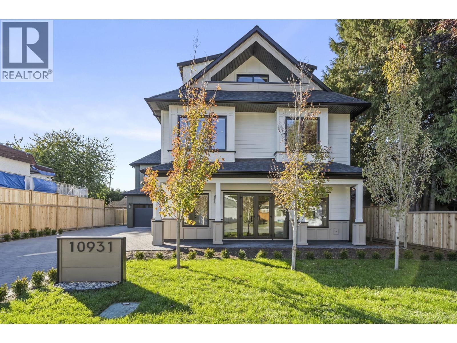 1 10931 Southport Road Property Photo 1