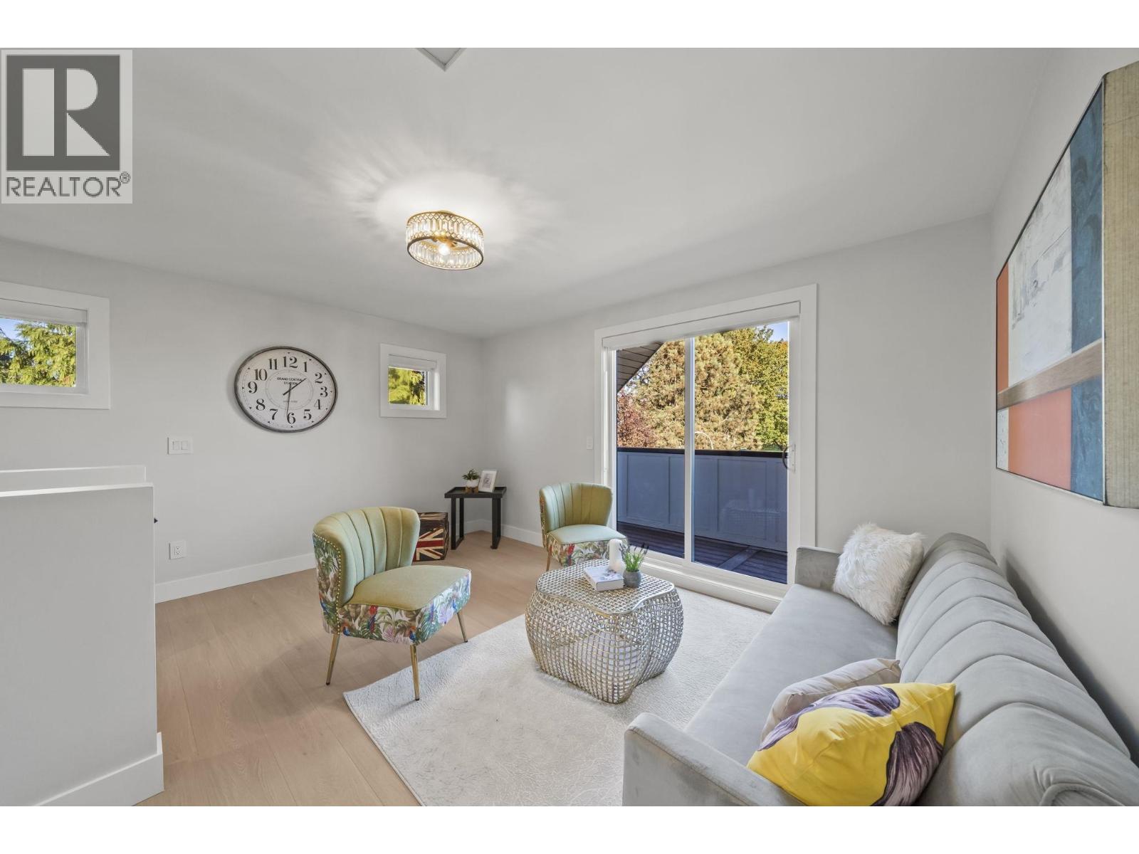 1 10931 Southport Road Property Photo 36