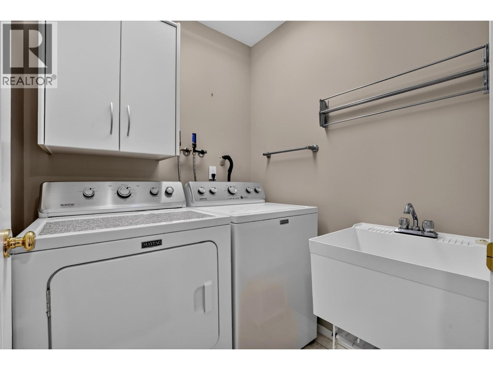 9288 Summerset Place Property Photo 17