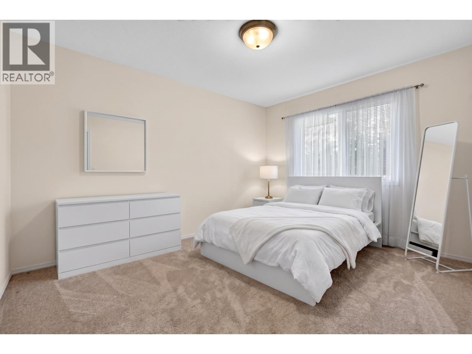 9288 Summerset Place Property Photo 21