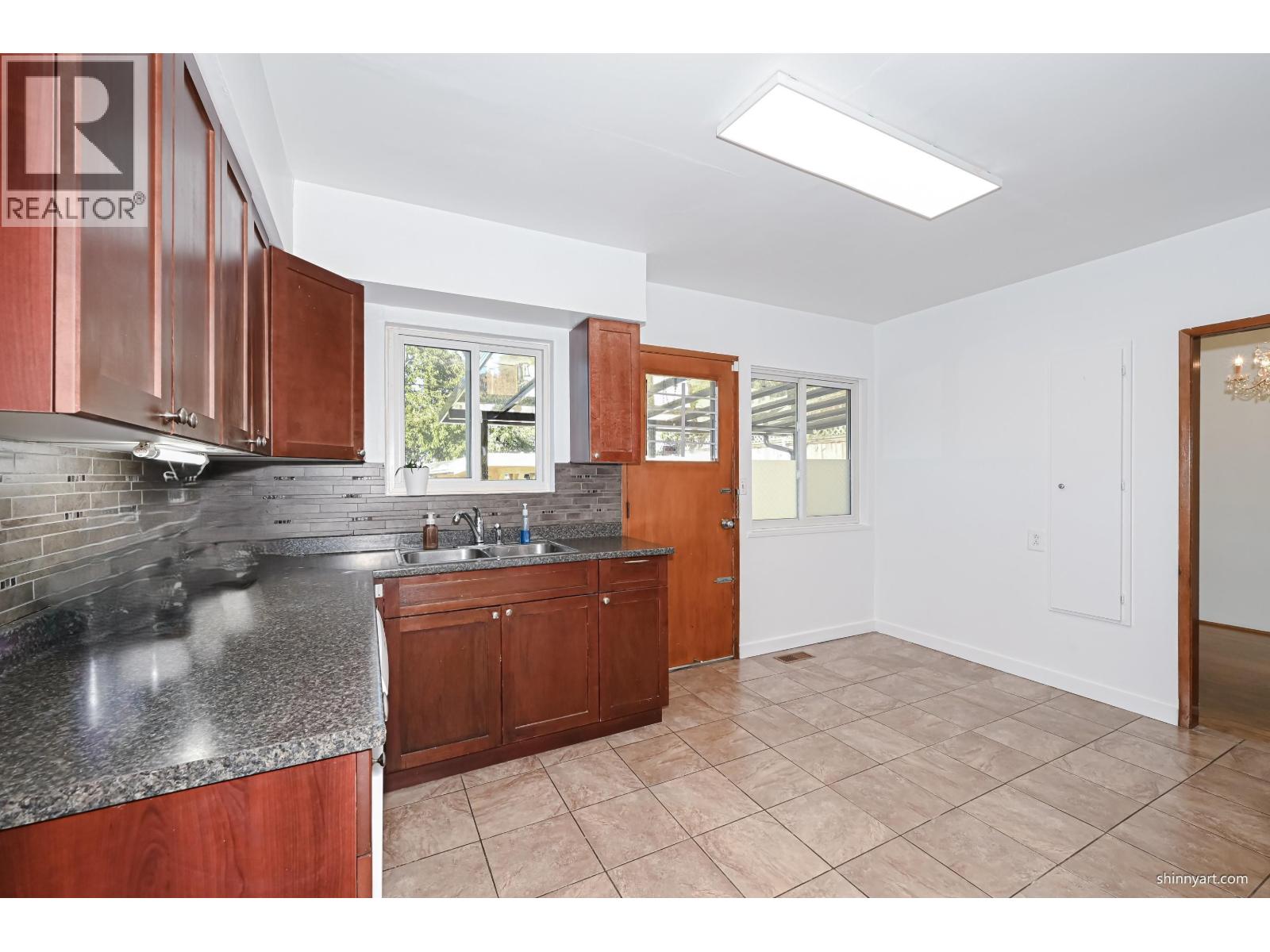 9645 David Drive Property Photo 9