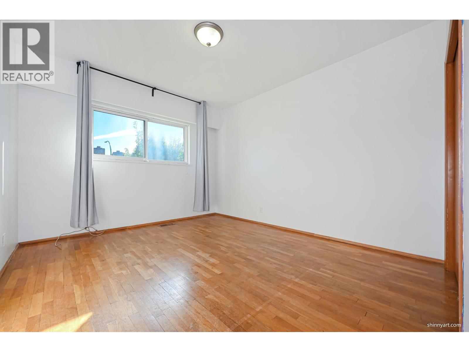 9645 David Drive Property Photo 12