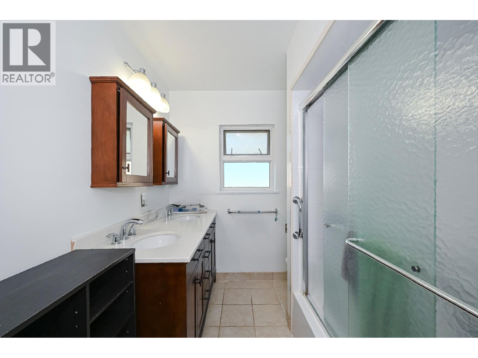9645 David Drive Property Photo 14