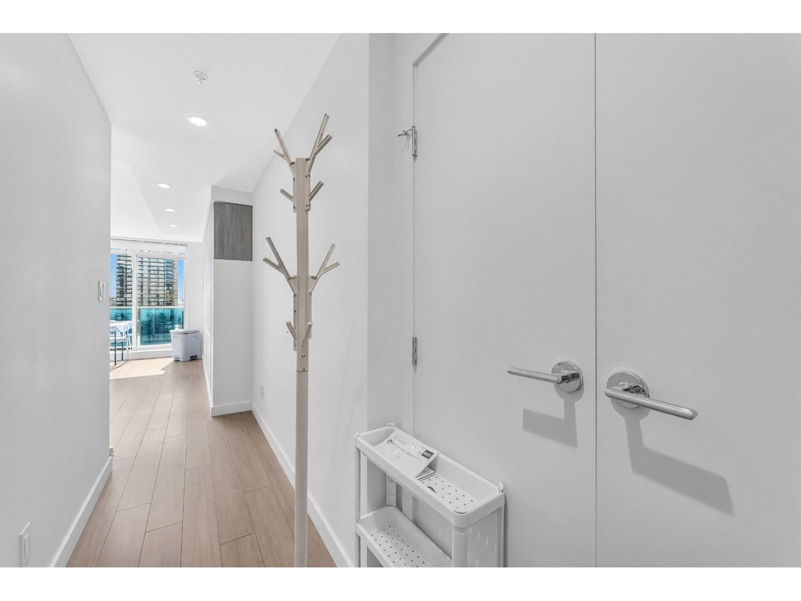 1401 13615 Fraser Highway Property Photo 17