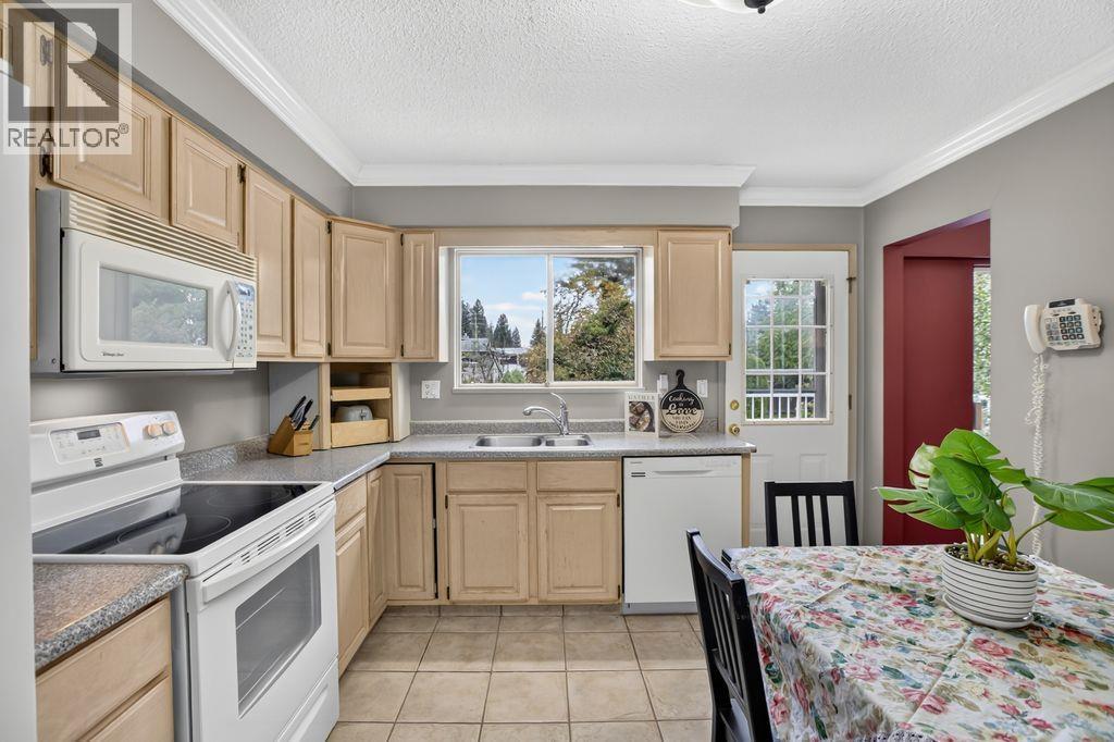 1423 Regan Avenue Property Photo 11