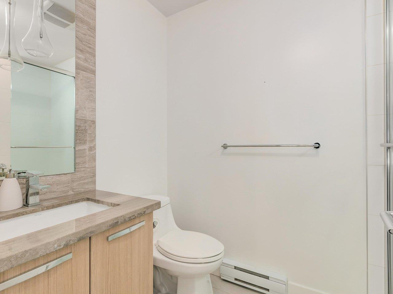 27 6350 142 Street Property Photo 23