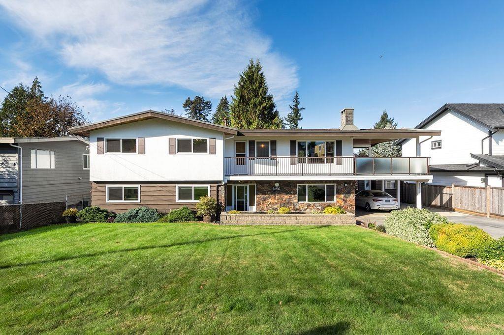 8973 112 Street Property Photo 1