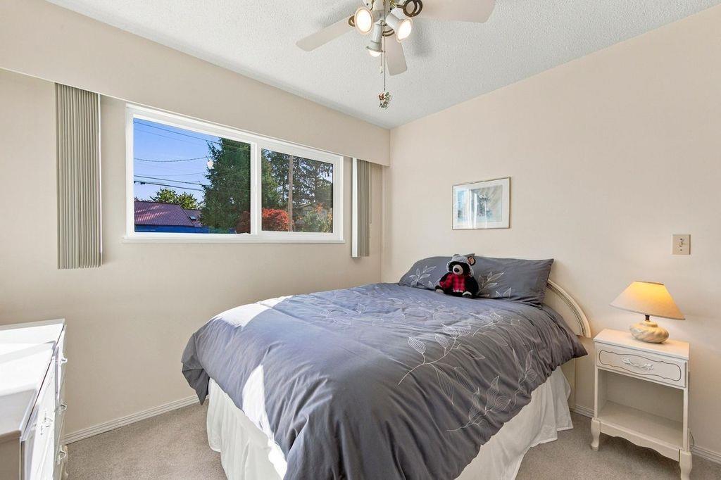 8973 112 Street Property Photo 12