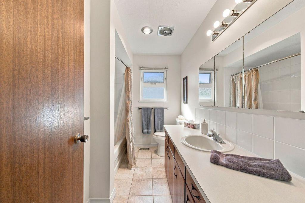 8973 112 Street Property Photo 14