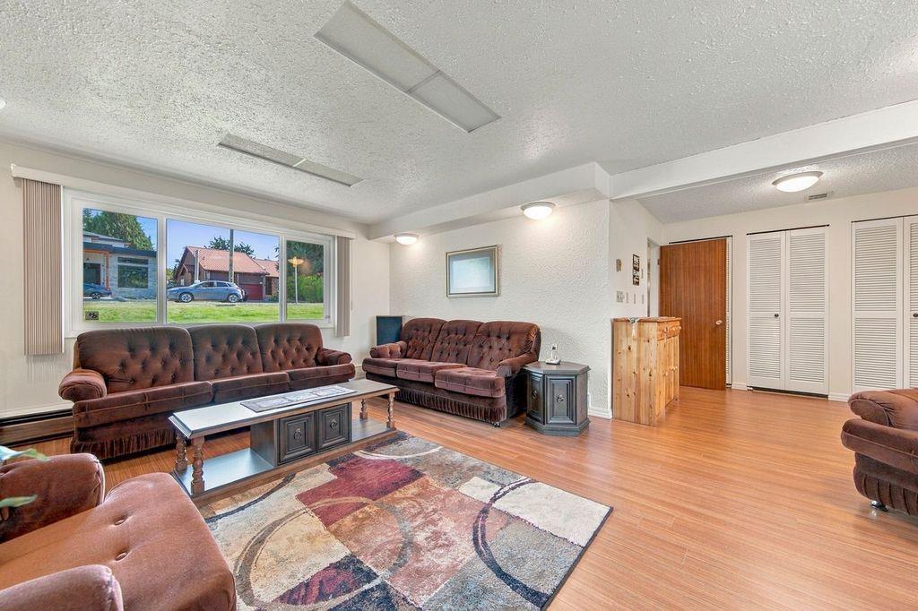 8973 112 Street Property Photo 21