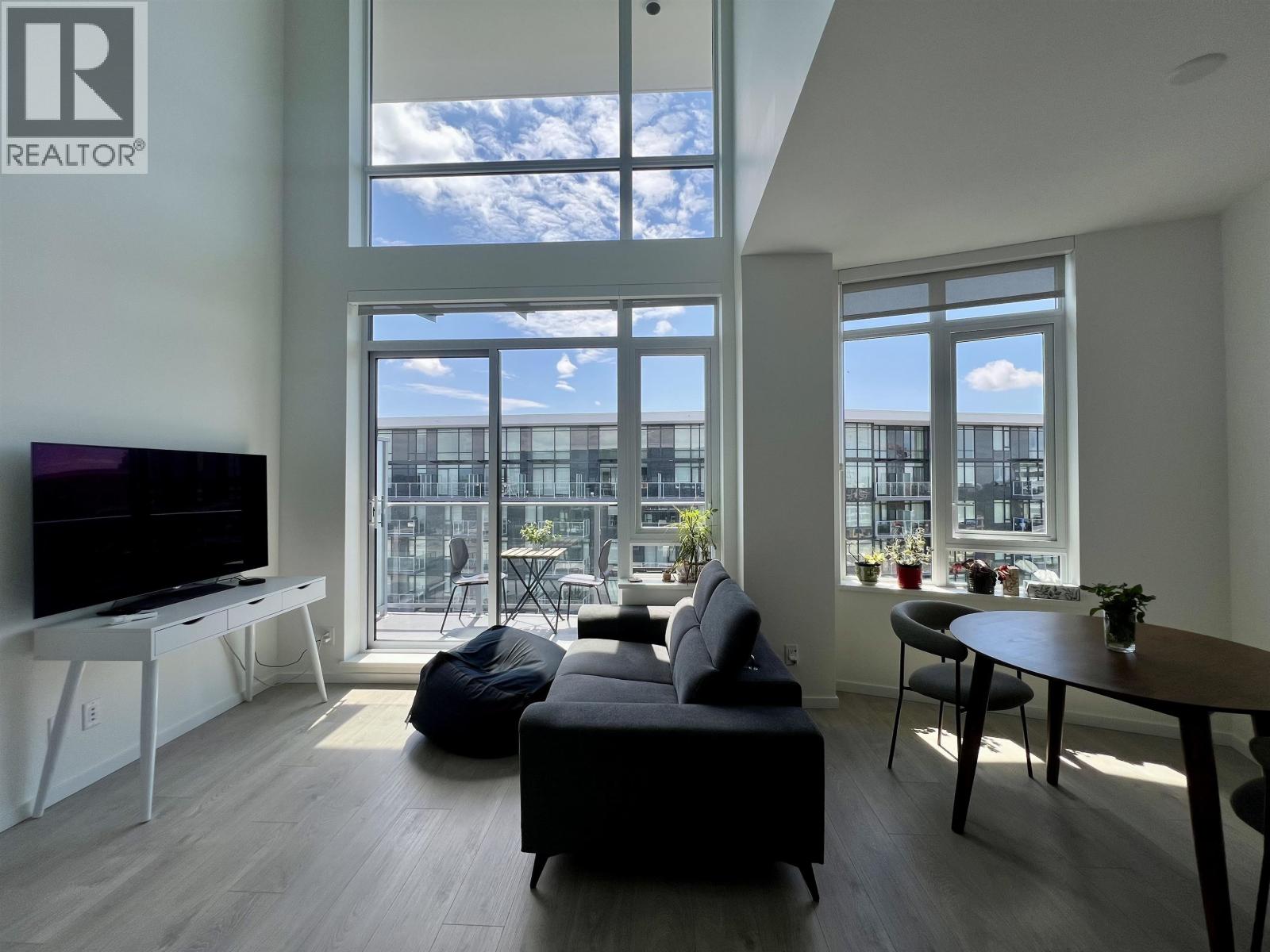 1310 6300 Minoru Boulevard Property Photo 1