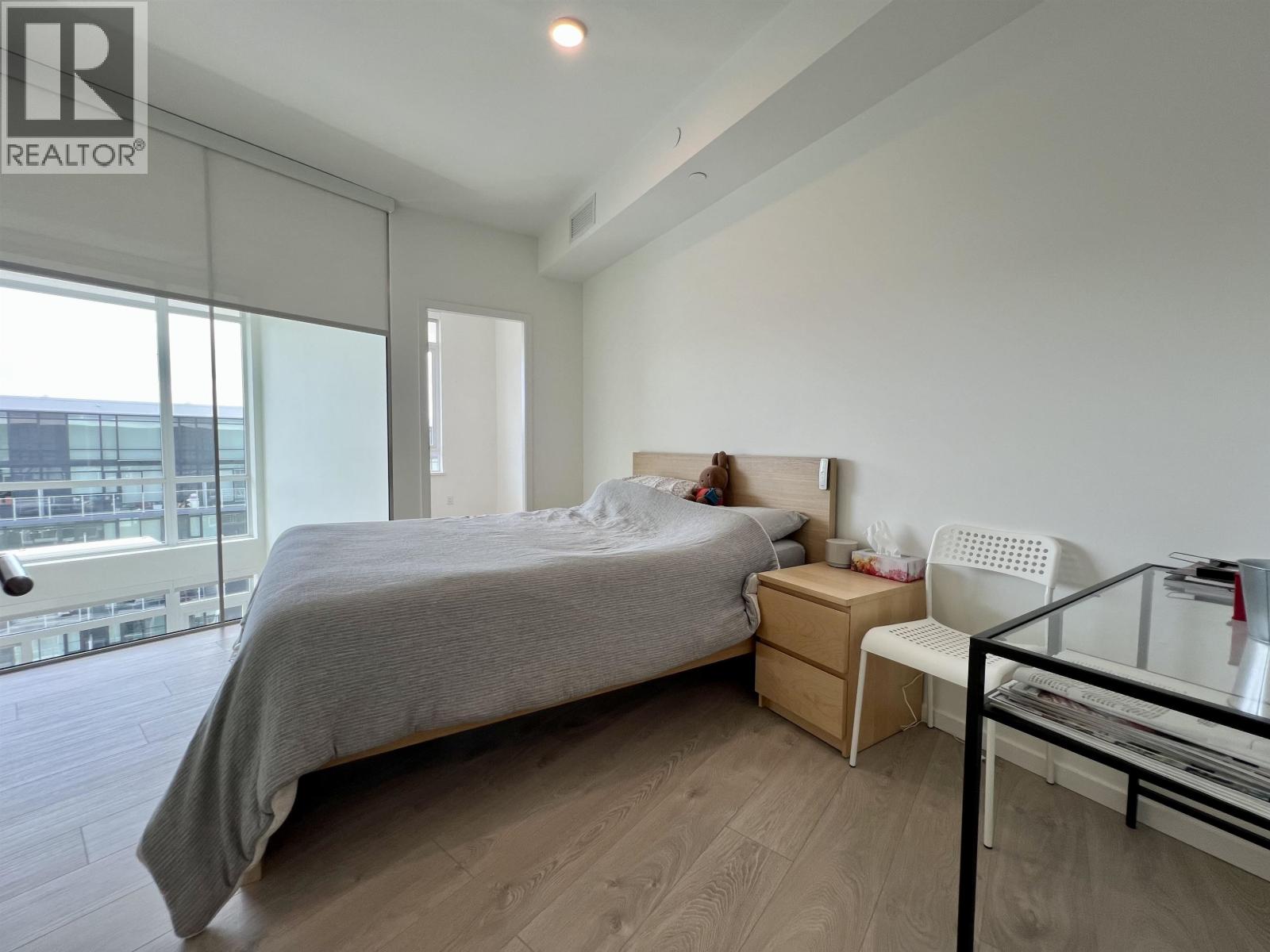 1310 6300 Minoru Boulevard Property Photo 16
