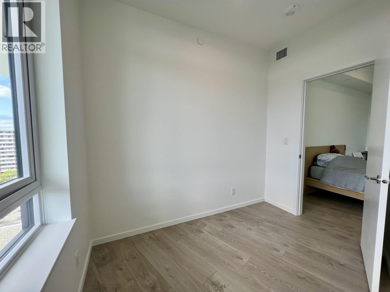 1310 6300 Minoru Boulevard Property Photo 20