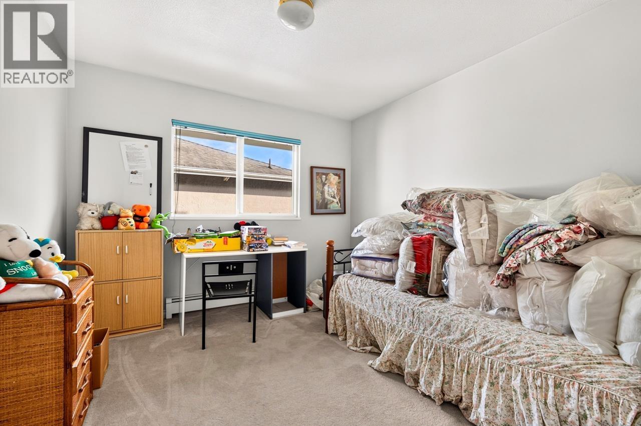 6400 Comstock Road Property Photo 13