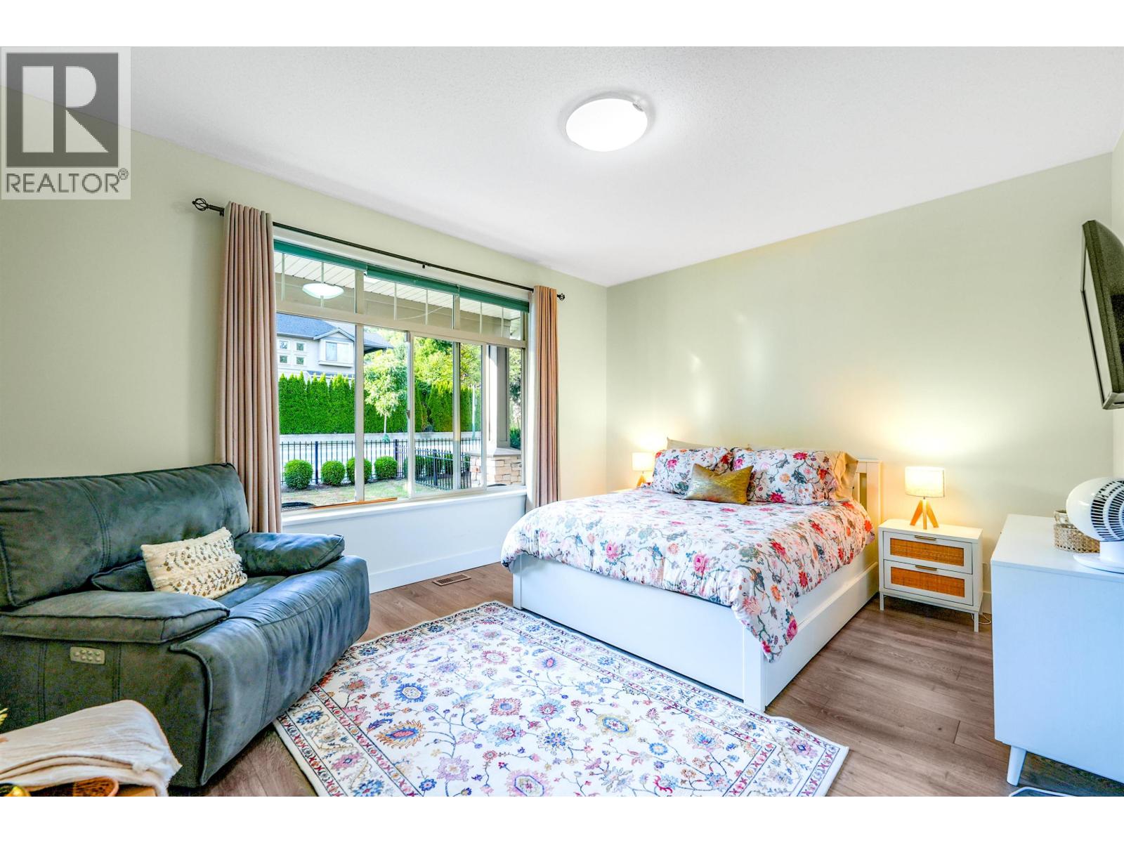 105 3450 David Avenue Property Photo 17