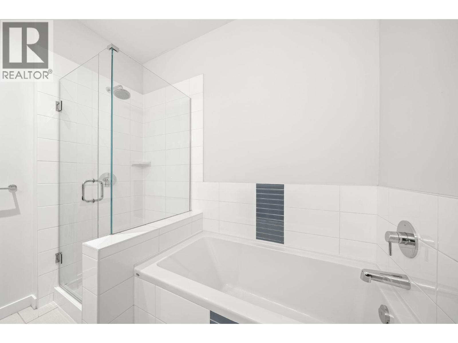 408 3133 Riverwalk Avenue Property Photo 16