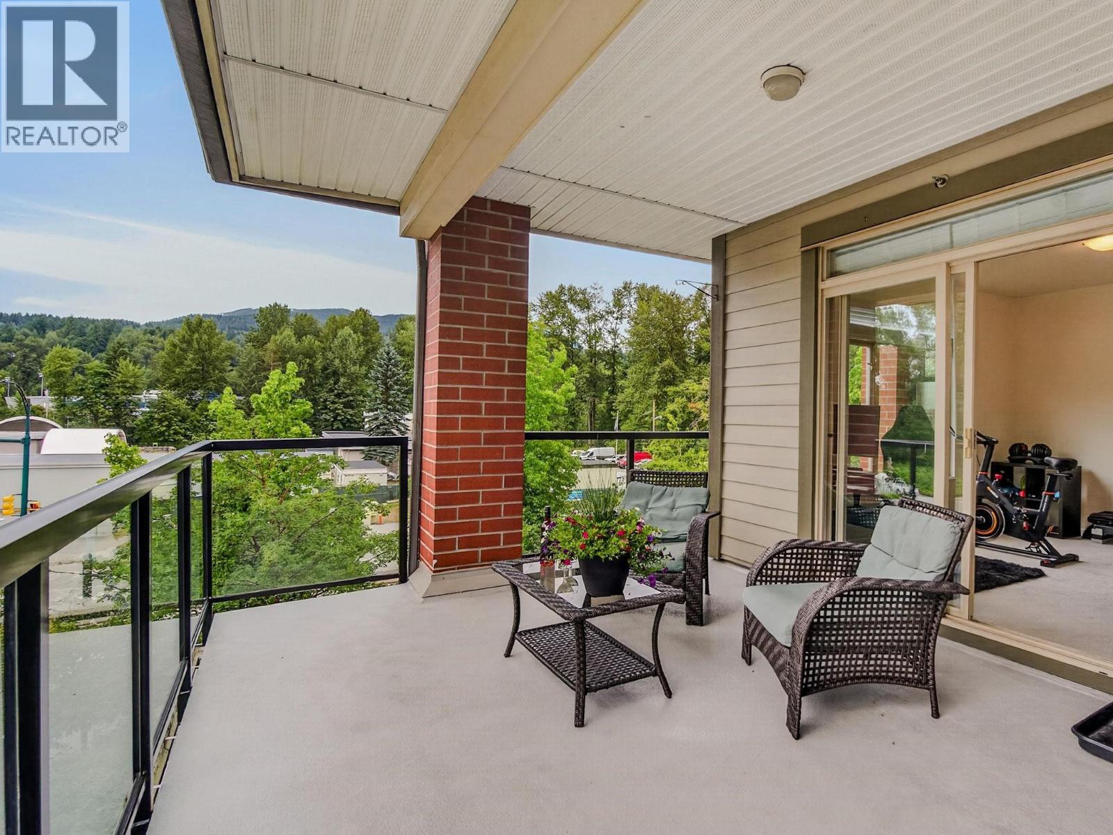 304 100 Capilano Road Property Photo 19