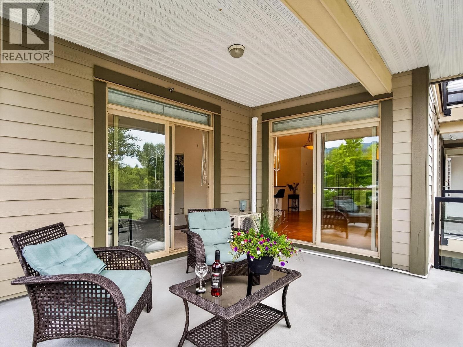 304 100 Capilano Road Property Photo 20